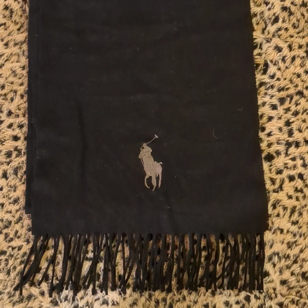 Polo Ralph Lauren Lambs Wool Scarf